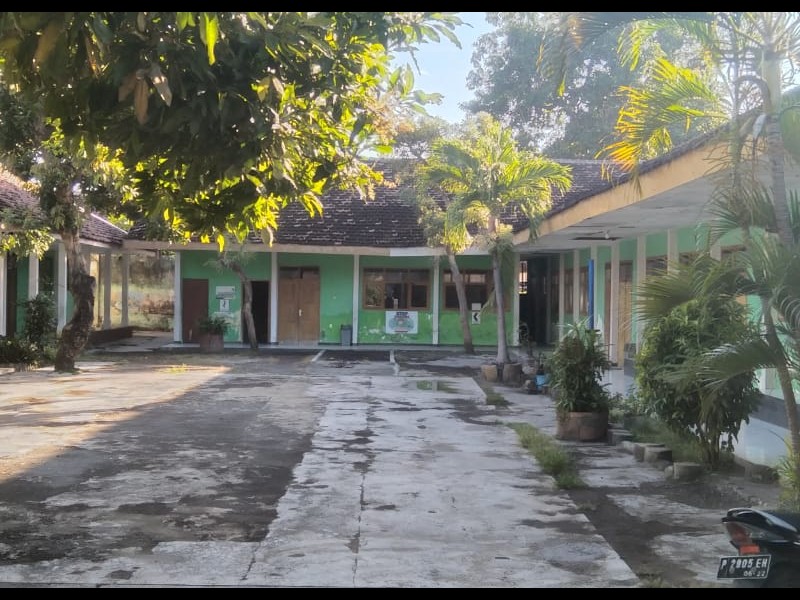 Halaman Sekolah